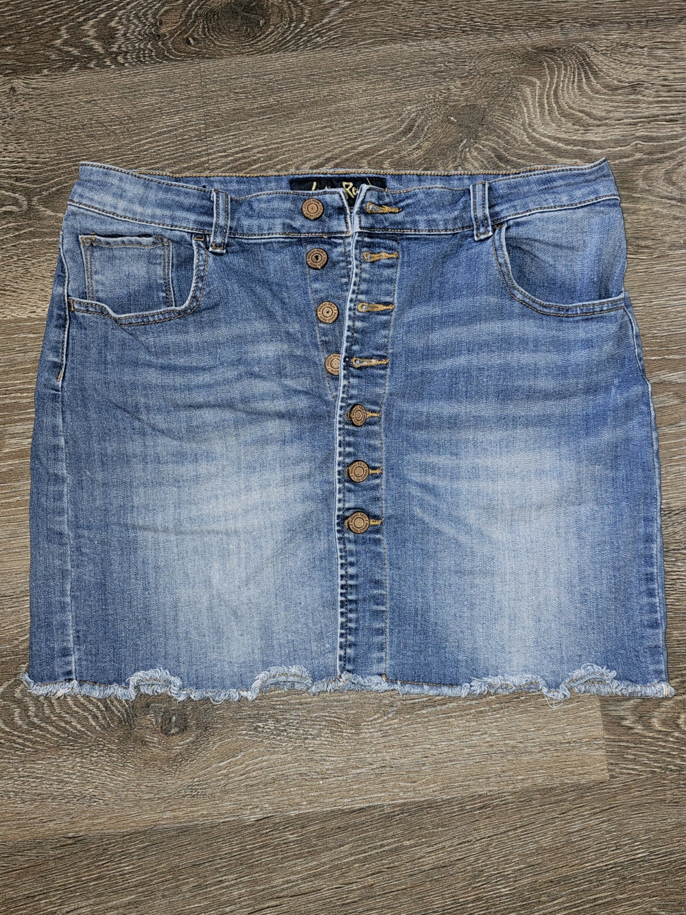 Indigo Rein Button Front Denim Mini Skirt Juniors Size 11 Light Wash Raw Hem
